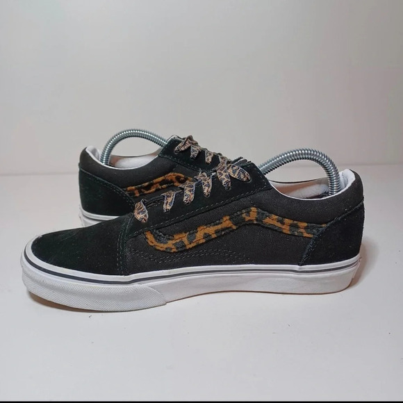 VANS OFF THE WALL OLD SKOOL GIRLS KIDS BLACK CHETAH SUEDE SKATER SHOES SIZE 5 - Picture 4 of 9